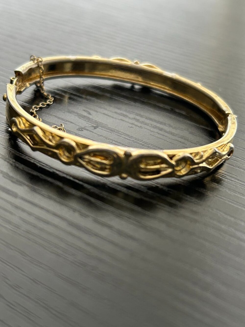 Whiting & Davis Vintage Hinged Goldtone Bracelet